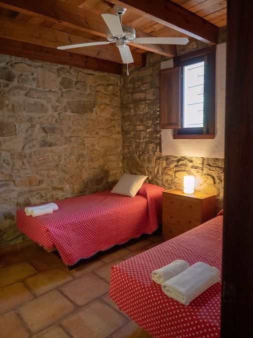 8.4 een van de drie slaapkamers beneden