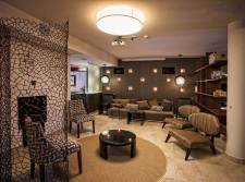 Salon met open haard