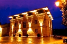 Façade