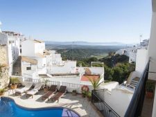 Monumentale Posada aan de Plaza España in Vejer de la Frontera