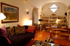 Verblijf 2c Hotel Porta Lagoa, boutique hotel in Évora