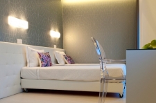 Kamer 201, met twin beds en balkon op het zuiden