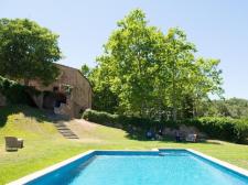 1. Tuin met zwembad