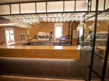 5. De bar
