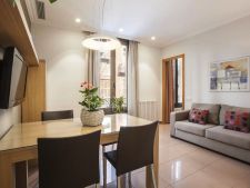 15 ruime, lichte & tiptop verzorgde appartementen hartje Barcelona