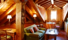 Hotel 1: Navafria