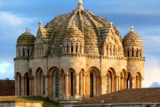 Zamora