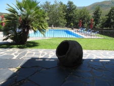 Patio en omheind zwembad
