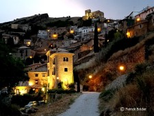 Plaatje van een hotel in het oosten van Navarra