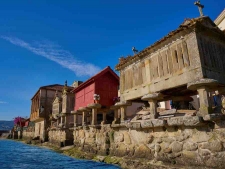 Horreo in Combarro